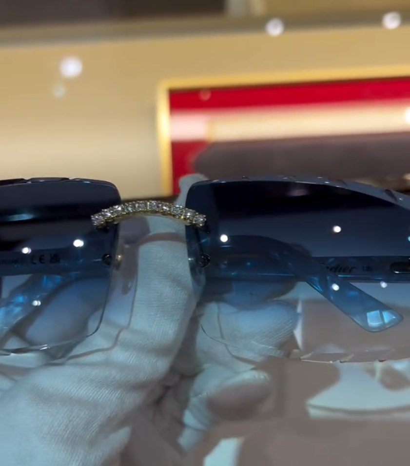 Urban -The  King Continental VVIP